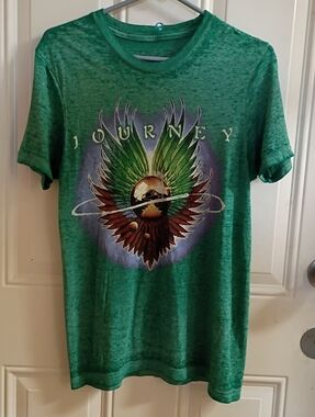 2/$10 Journey Live Nation Green Crew Neck Tee Small